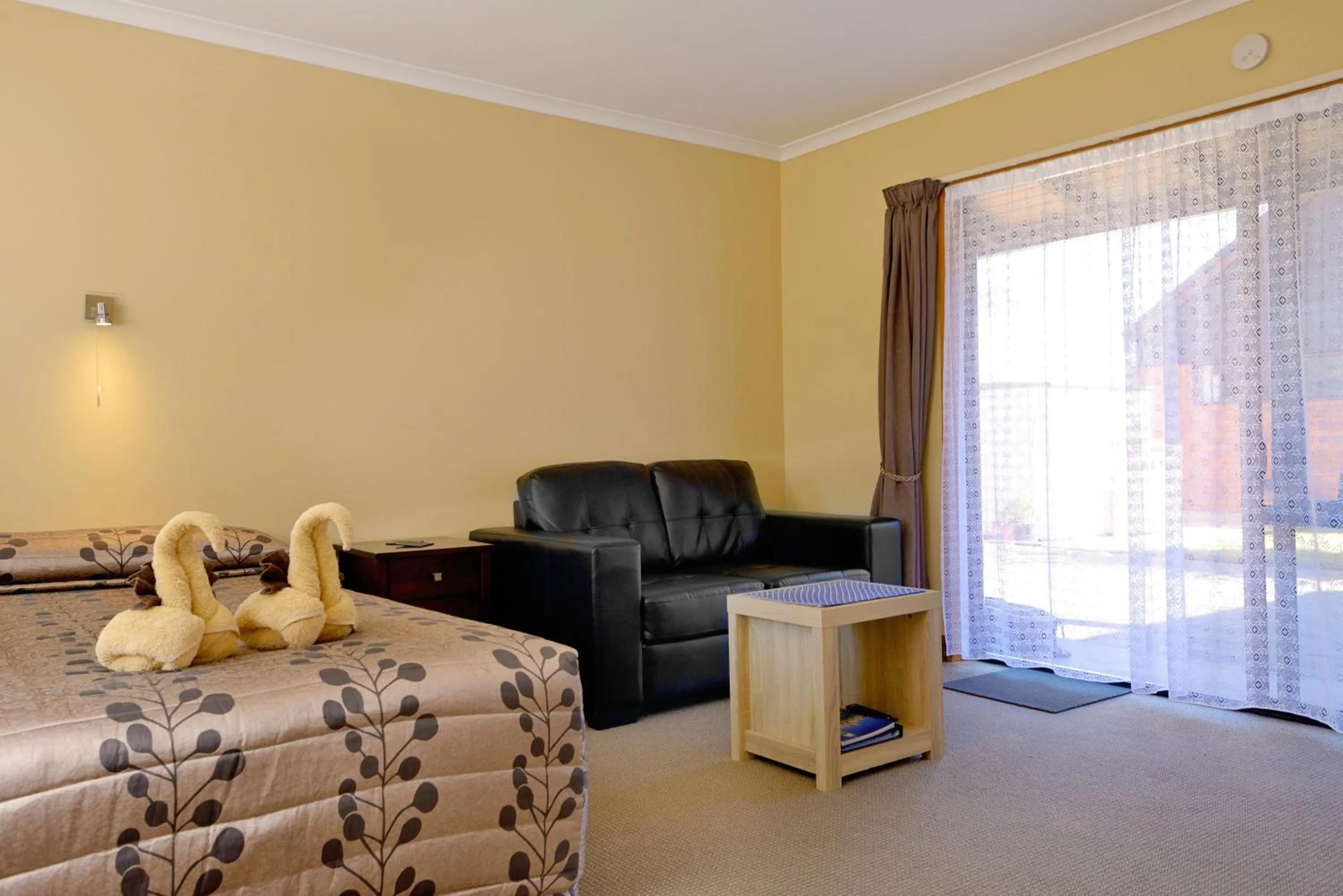 Bed in Mosgiel Regency Motel