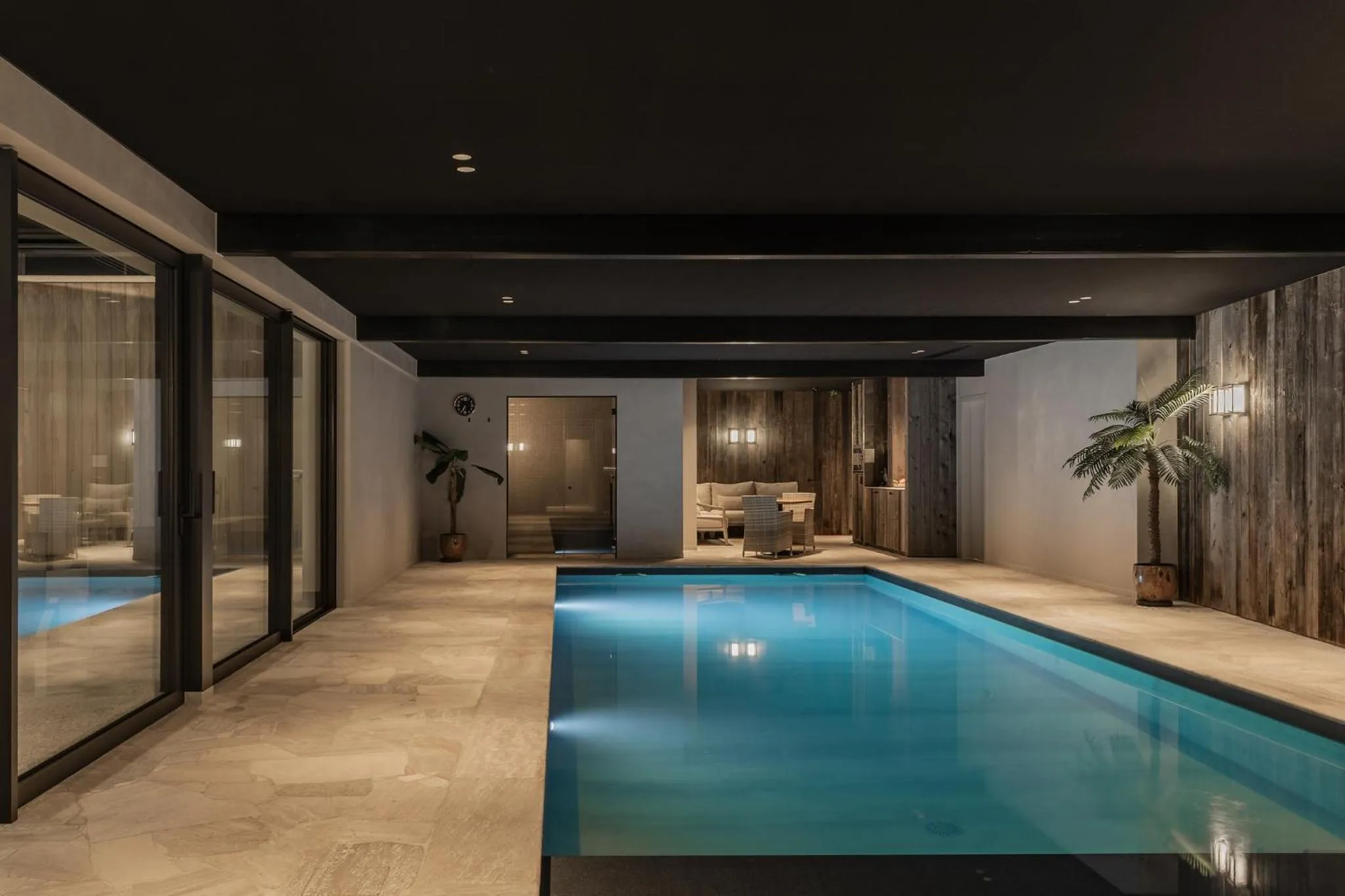 Property building in B&B Herenhuis