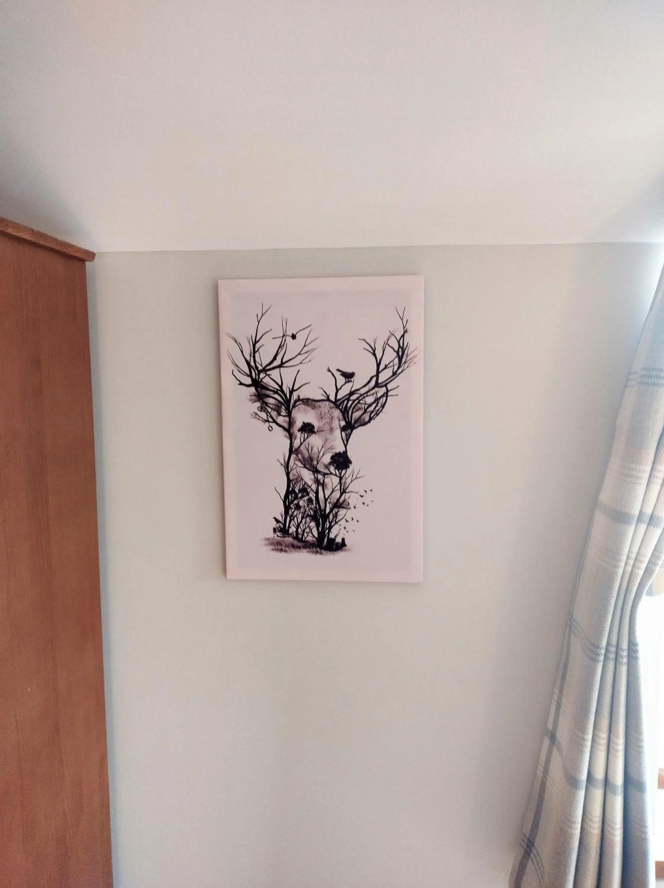 Bedroom in Glenn Eireann House