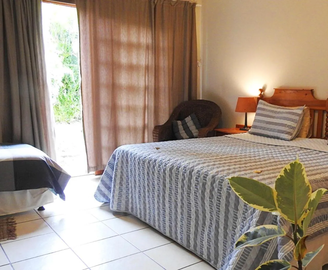 Bed in 122 on Krantzview previously BizAfrika Guest Lodge