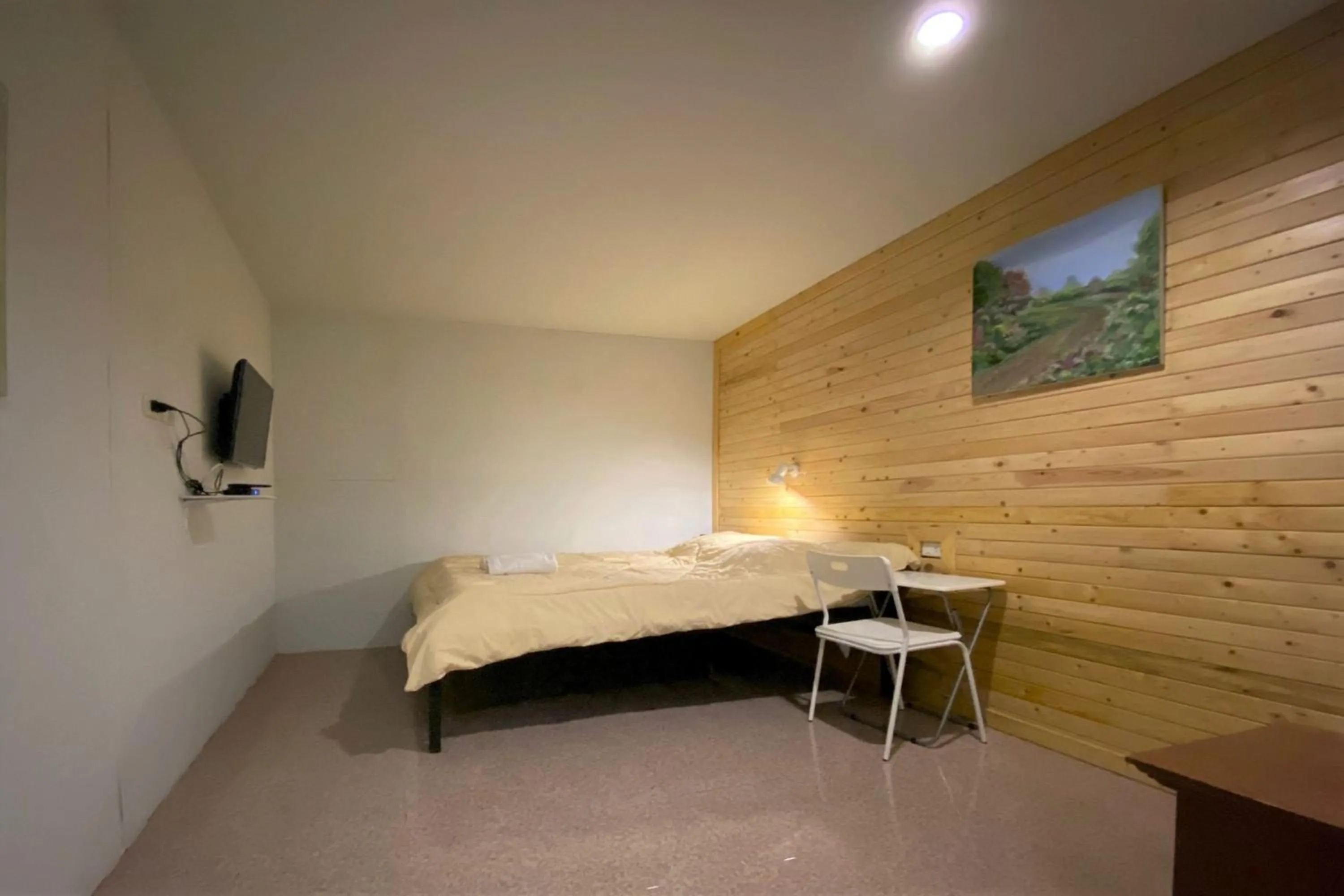 Bed in GOTUM Hostel 2 & Money Exchange