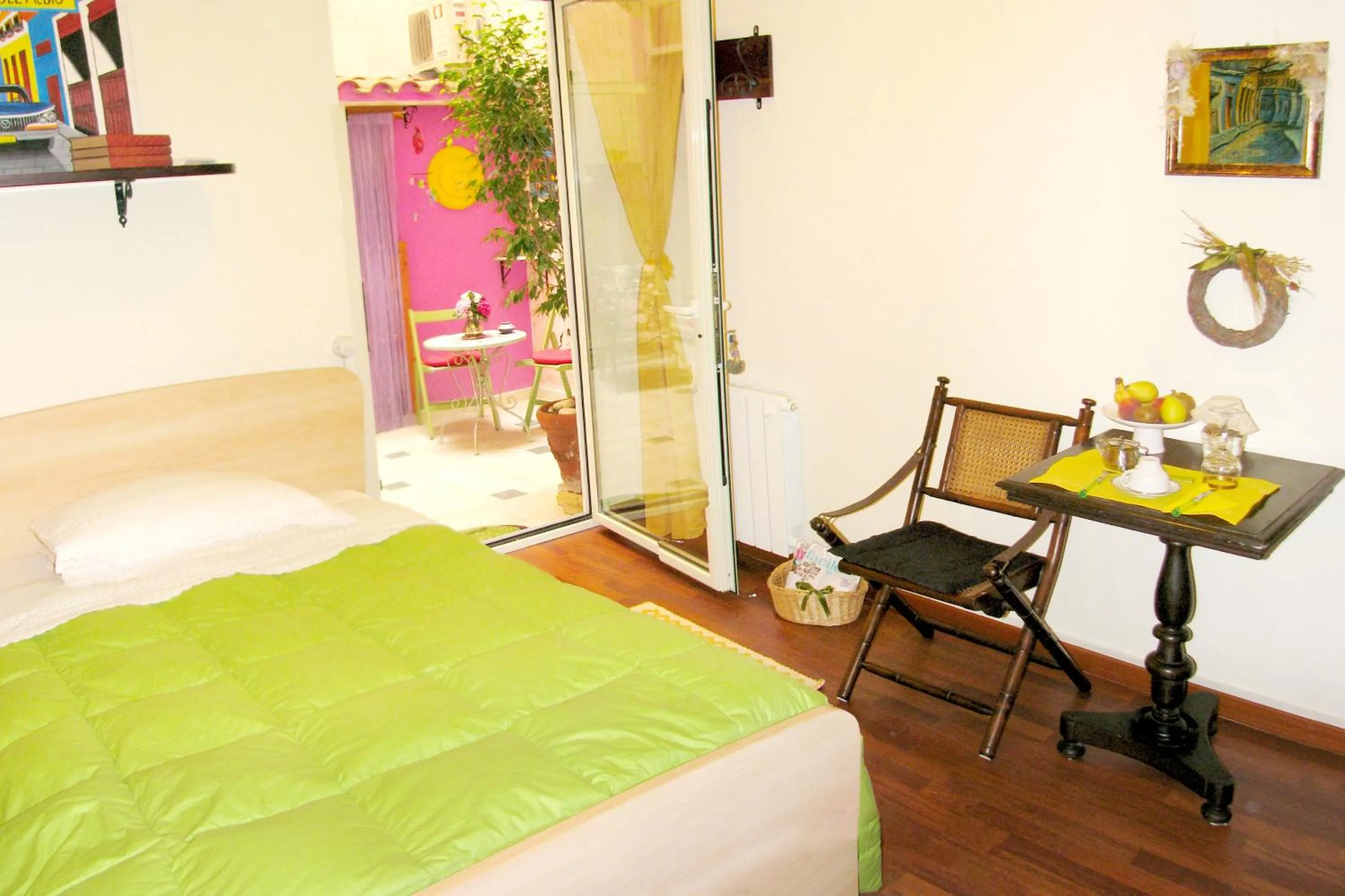 Bedroom in La Posadina House a Cagliari Locazioni turistiche brevi