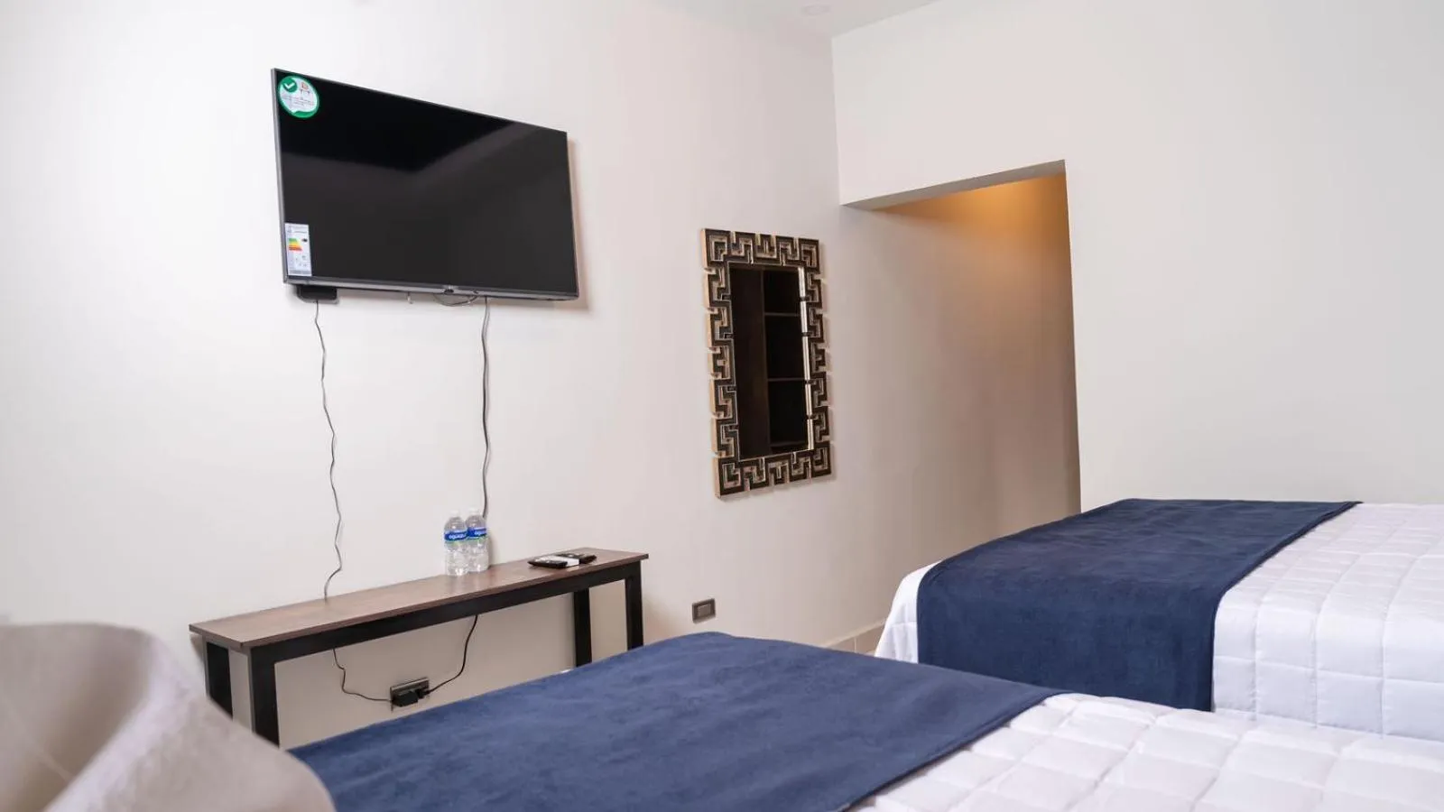 TV and multimedia, Bed in Hotel Boutique Nueva Valladolid