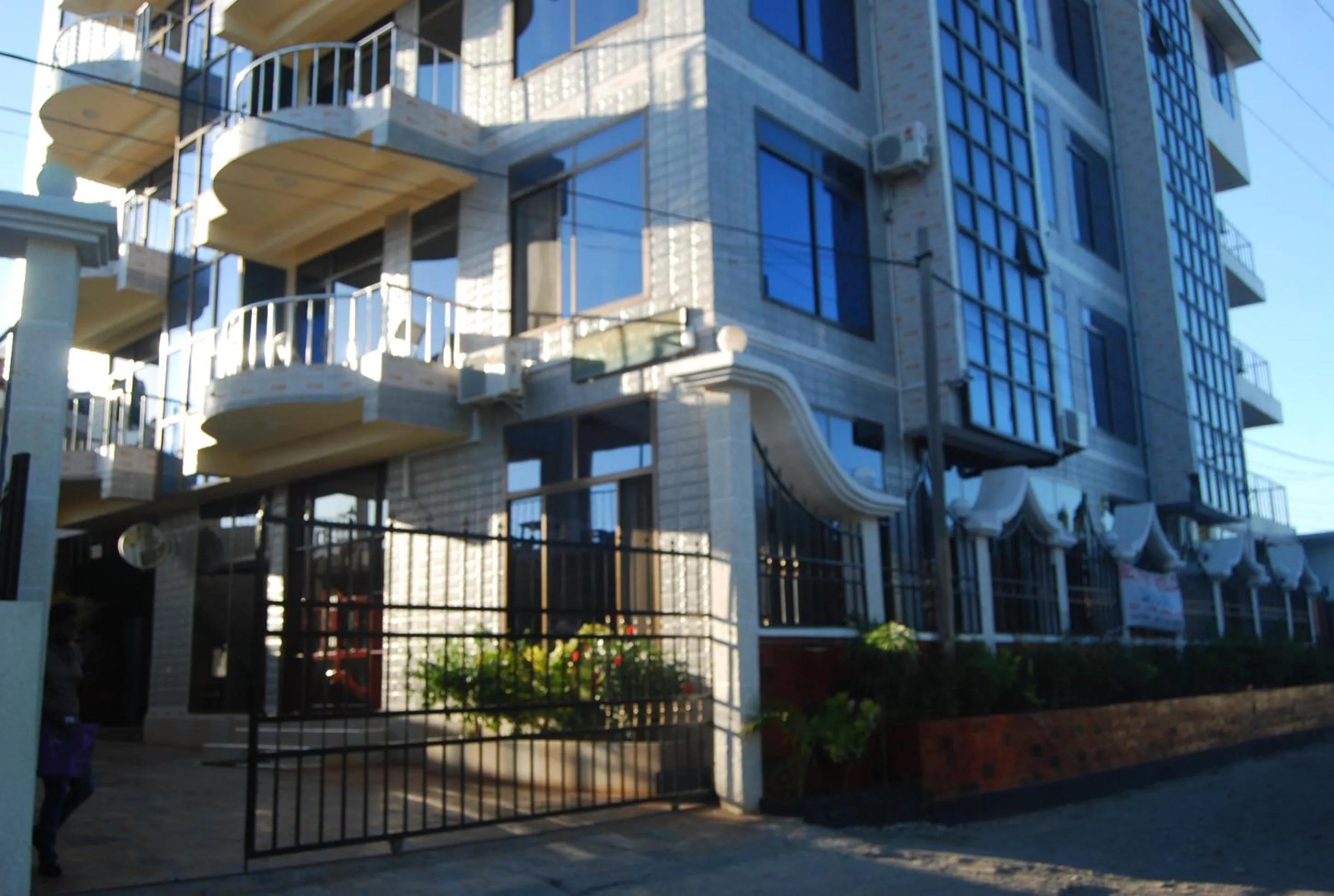Facade/Entrance in Best Point Hotel