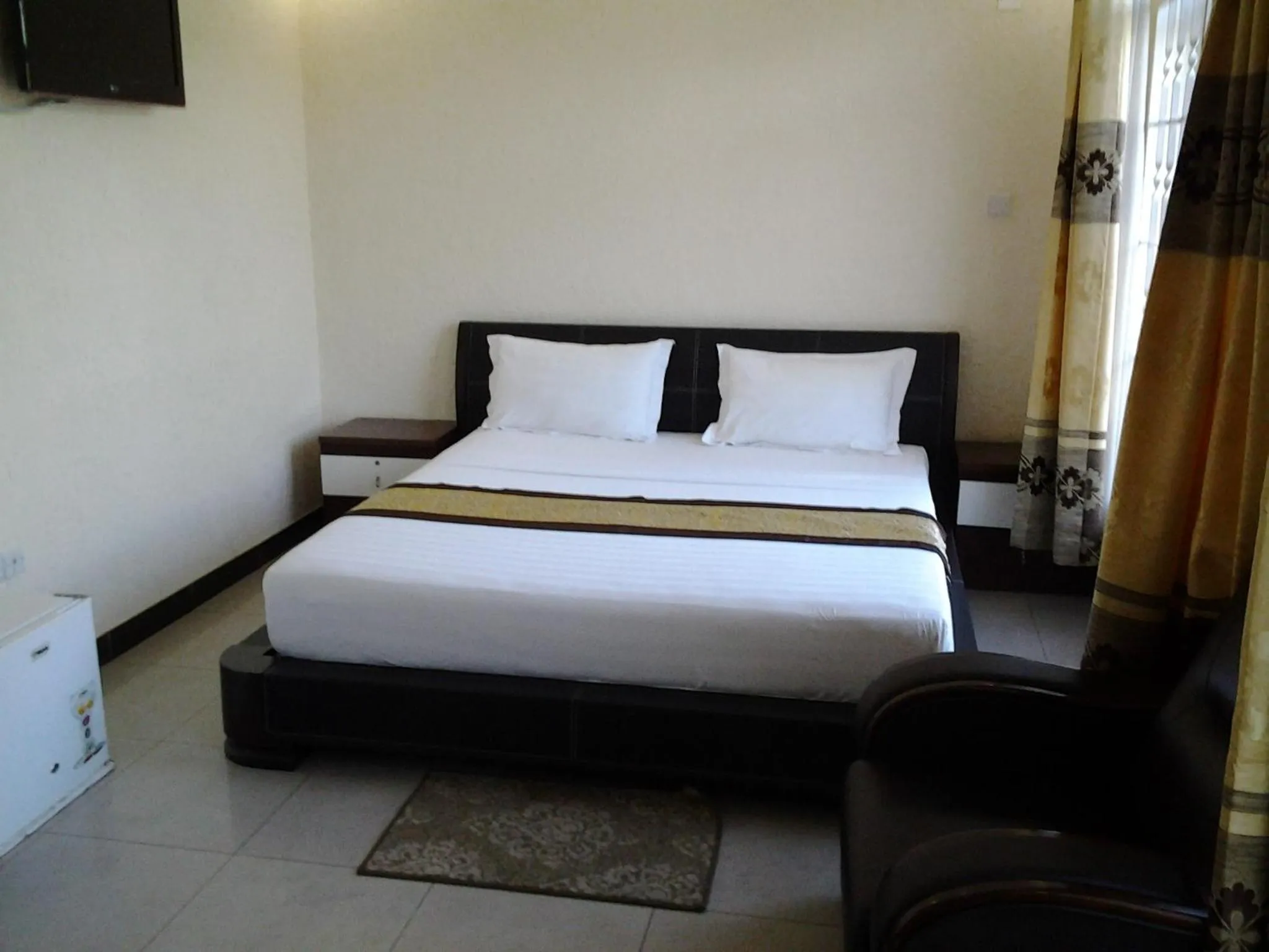 Bedroom, Bed in Best Point Hotel