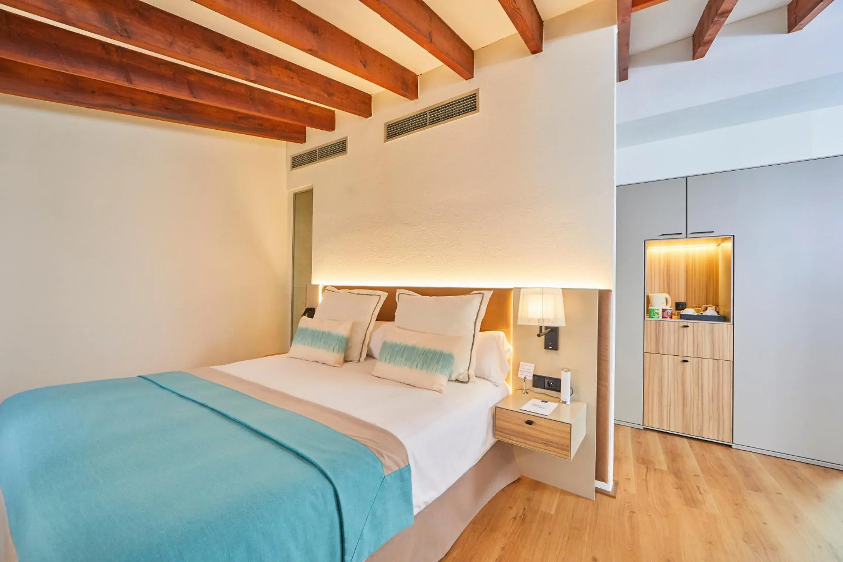 Superior Double Room - single occupancy in Santa Clara Urban Hotel & Spa Superior Double Room - single occupancy in Santa Clara Urban Hotel & Spa