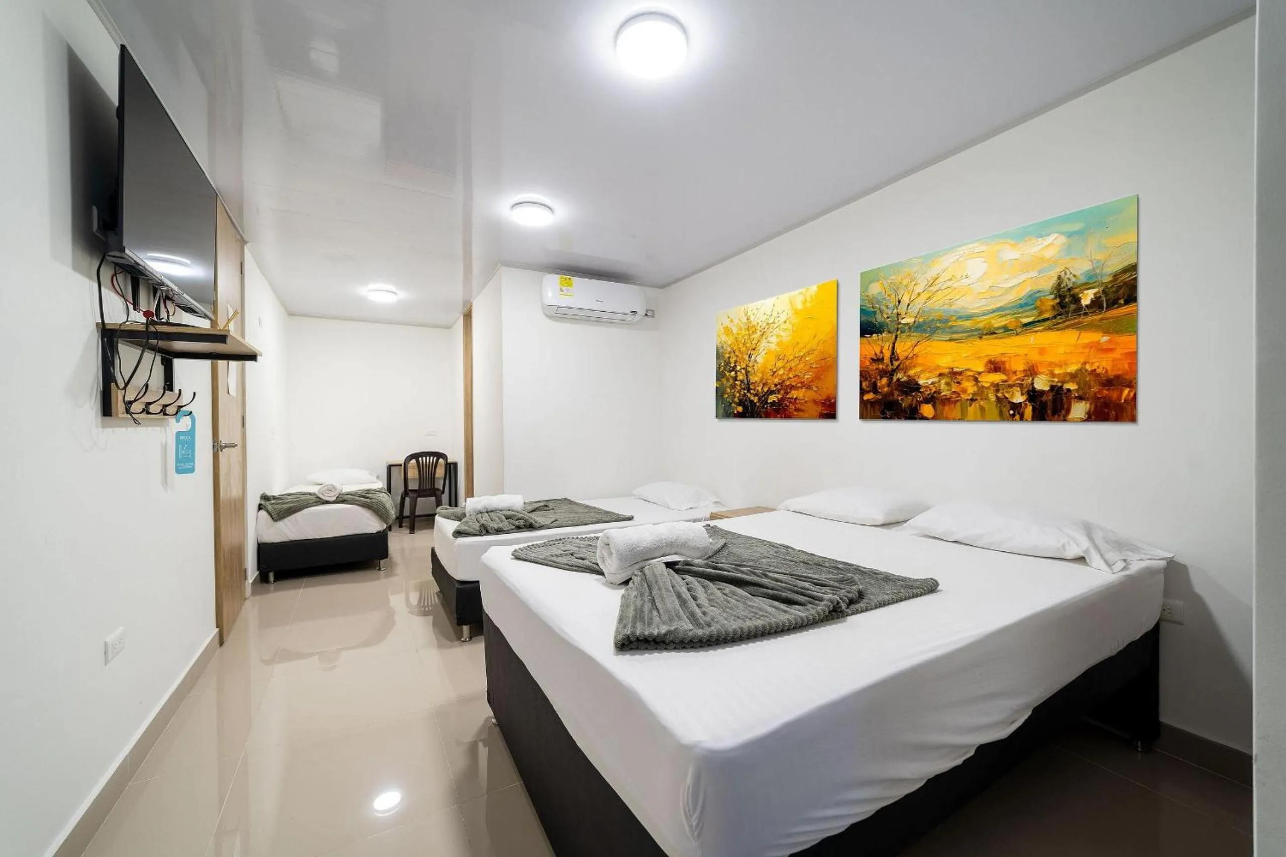 Superior Quadruple Room in Hotel Doxa