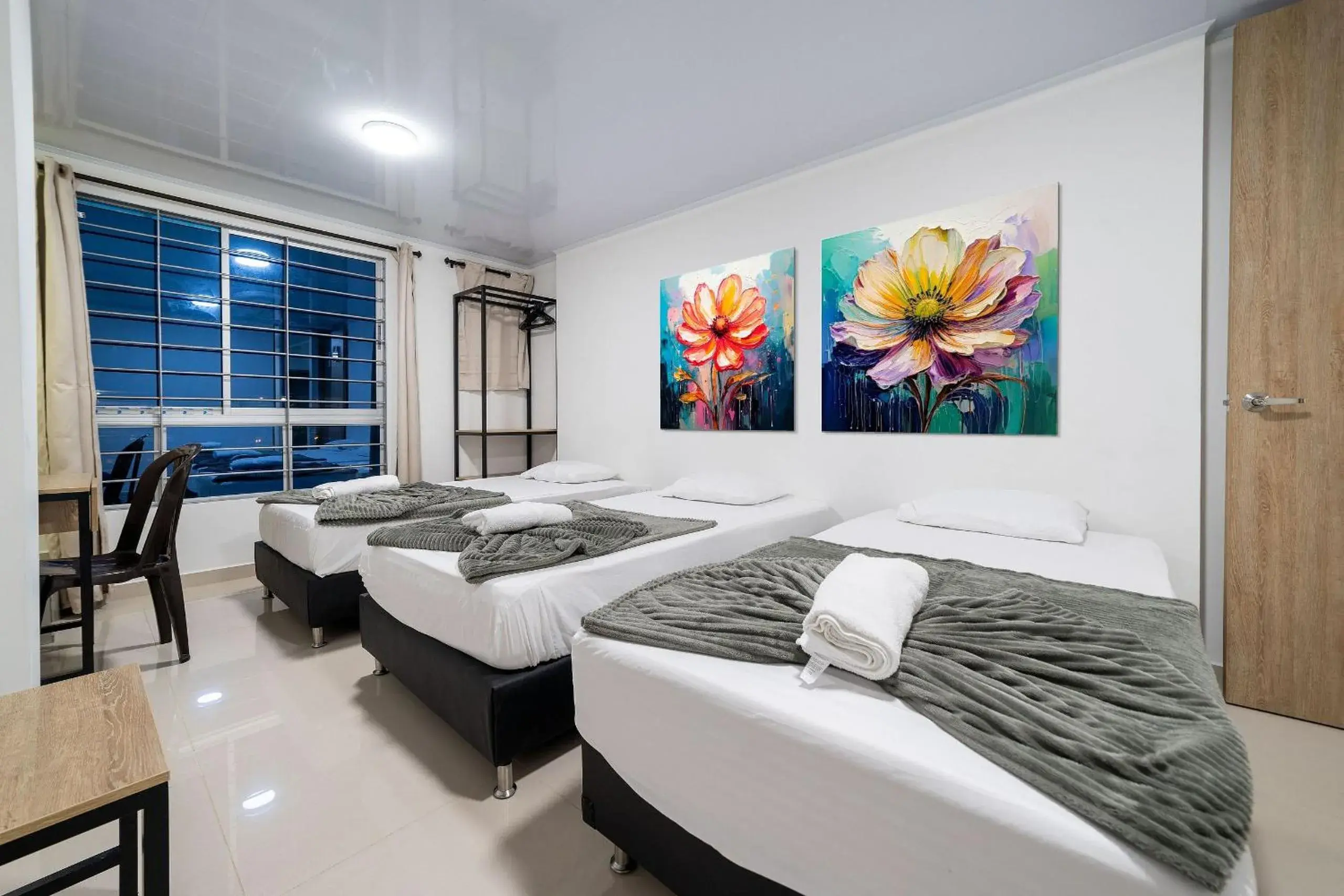 Standard Triple Room in Hotel Doxa Standard Triple Room in Hotel Doxa