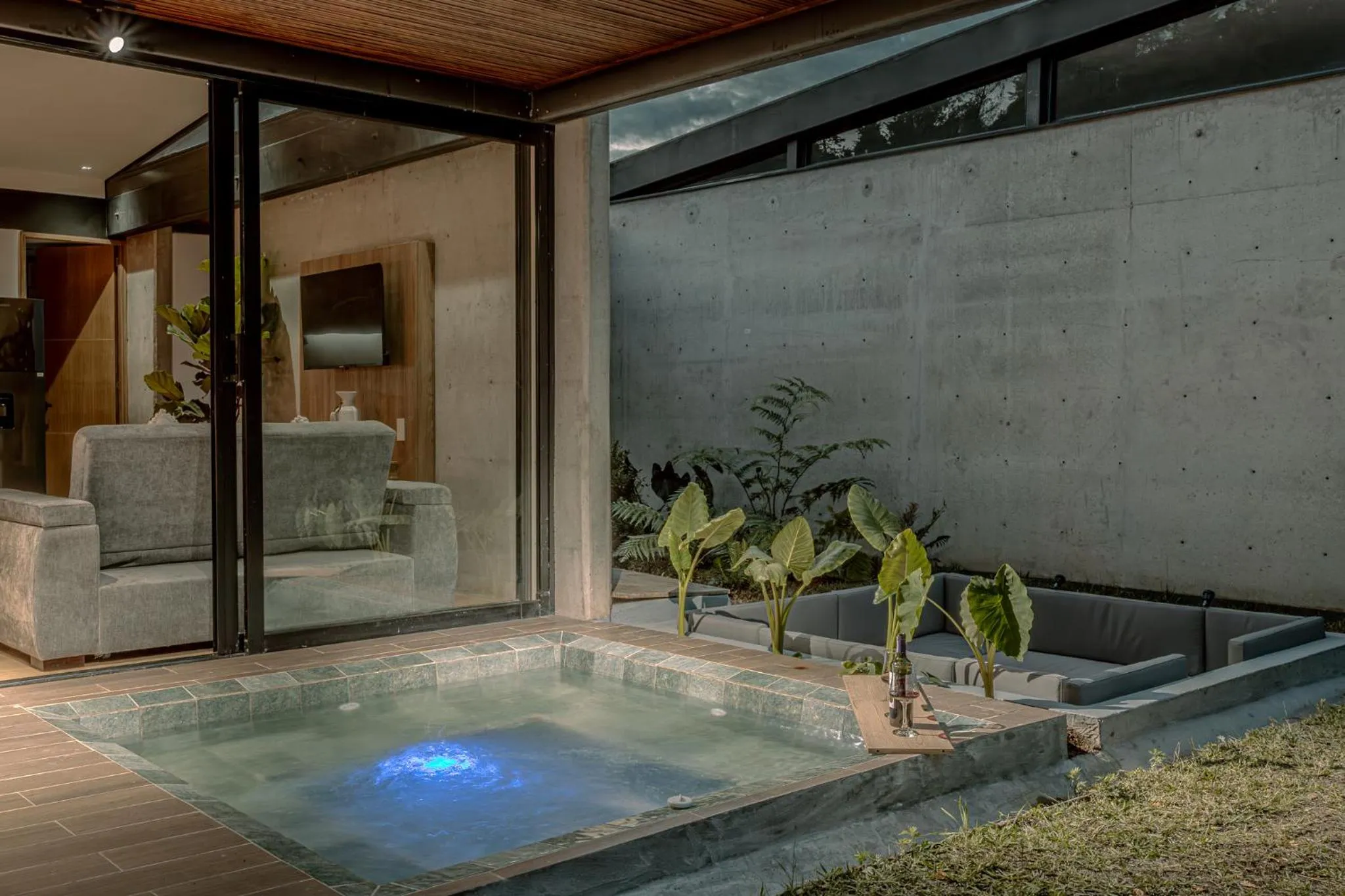 Hot Tub in Soy Local Reserva Sajonia