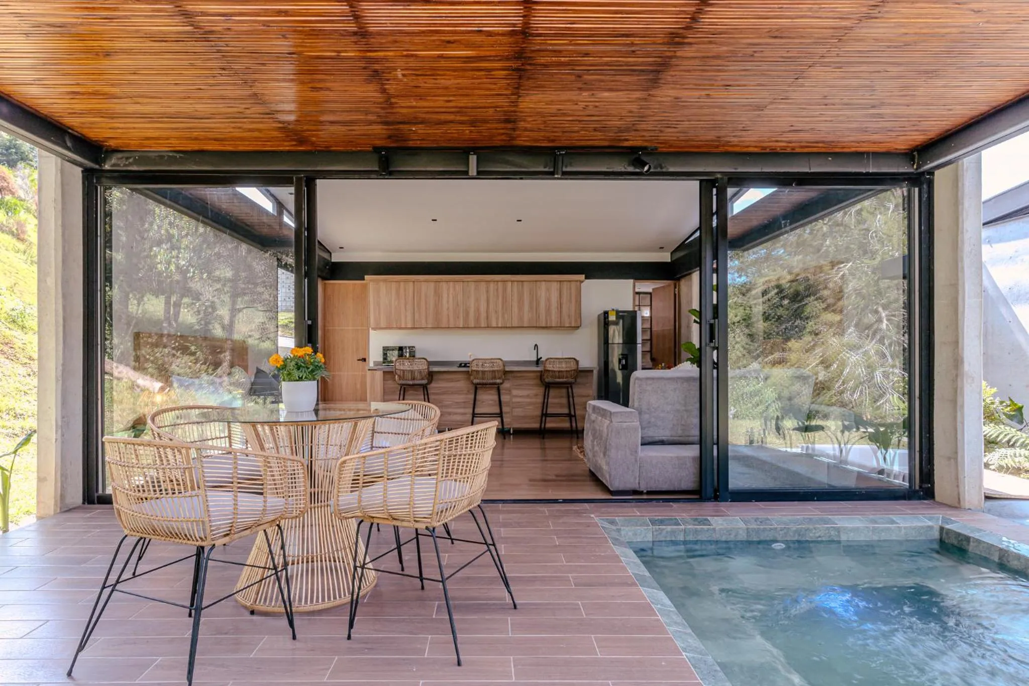 Property building in Soy Local Reserva Sajonia