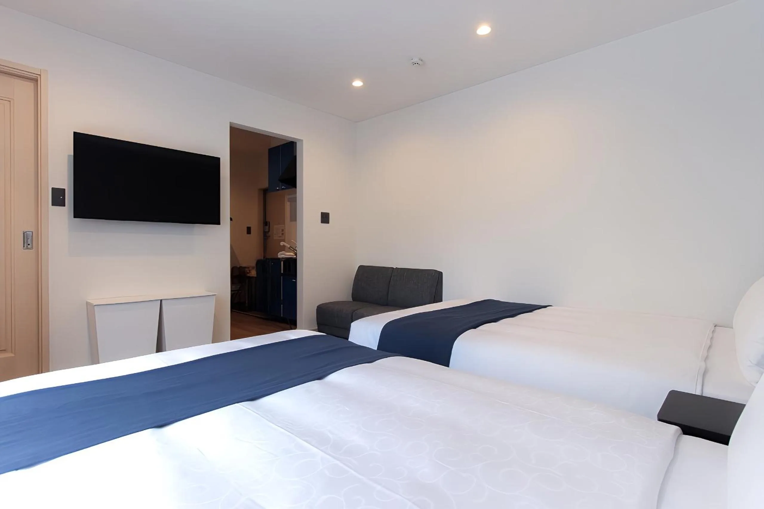 Photo of the whole room, Bed in Hotel SALIFORT HAKATA