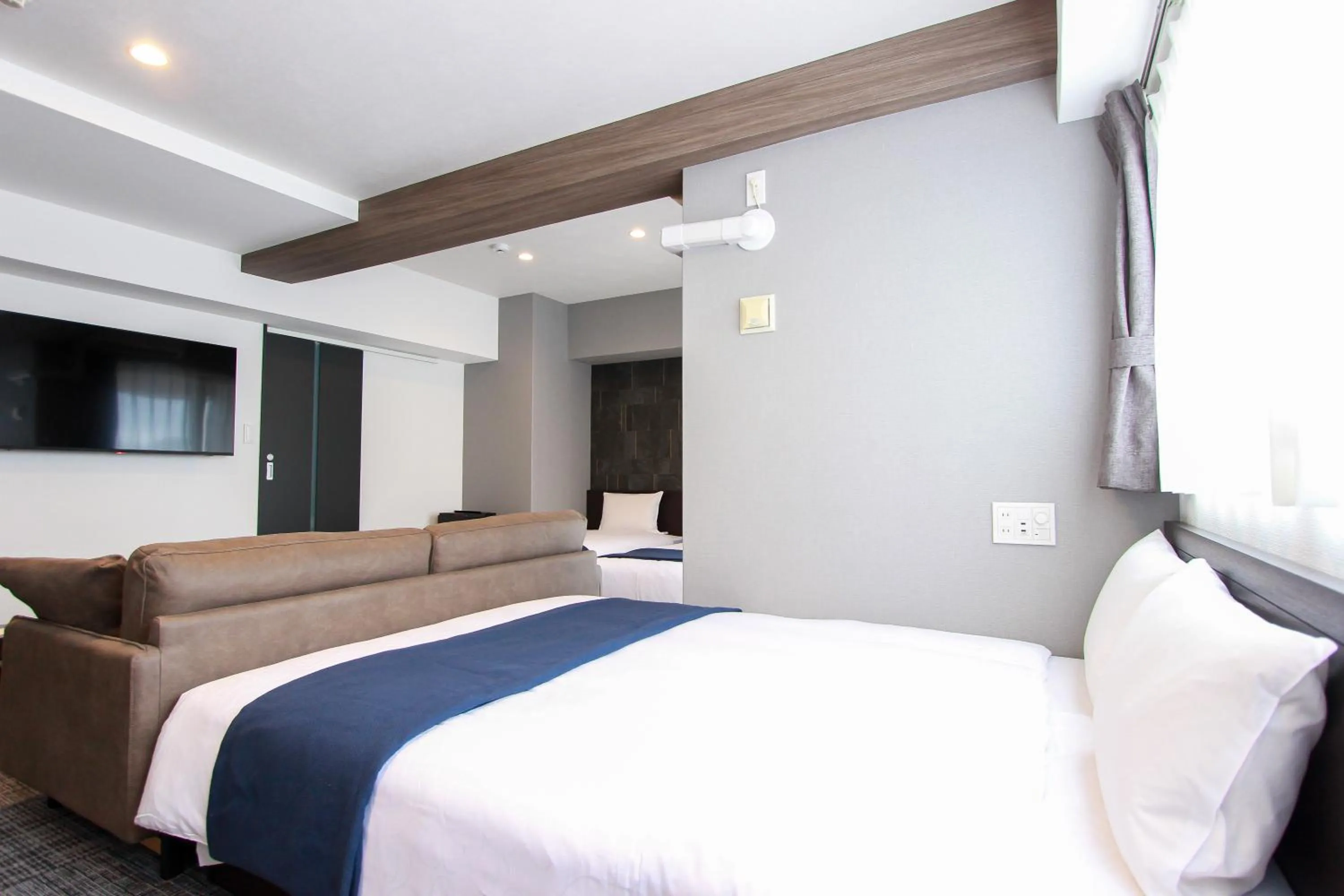 Photo of the whole room, Bed in 慶 -Kei- HOTEL AND APARTMENT