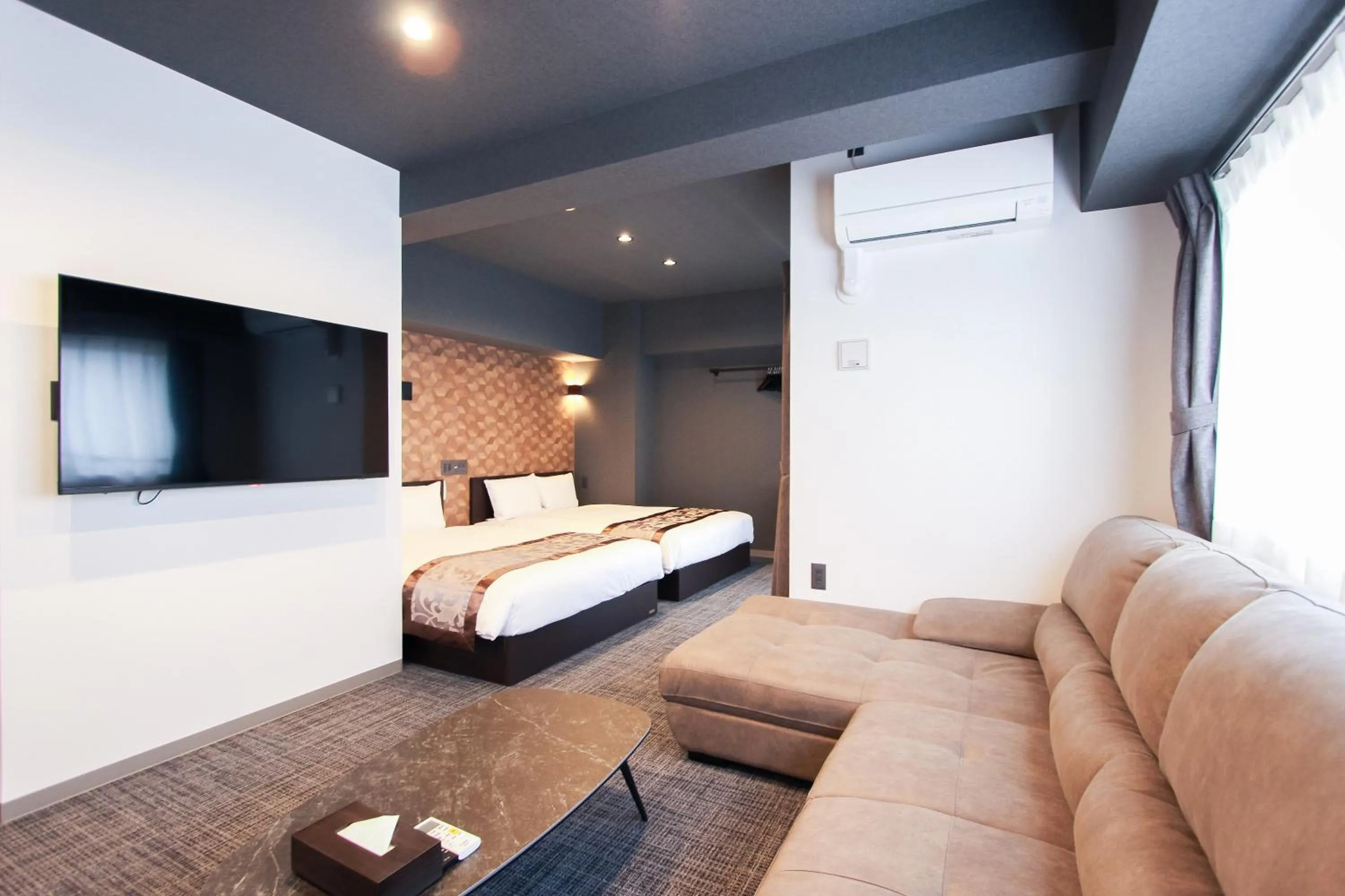 Photo of the whole room, Bed in 慶 -Kei- HOTEL AND APARTMENT