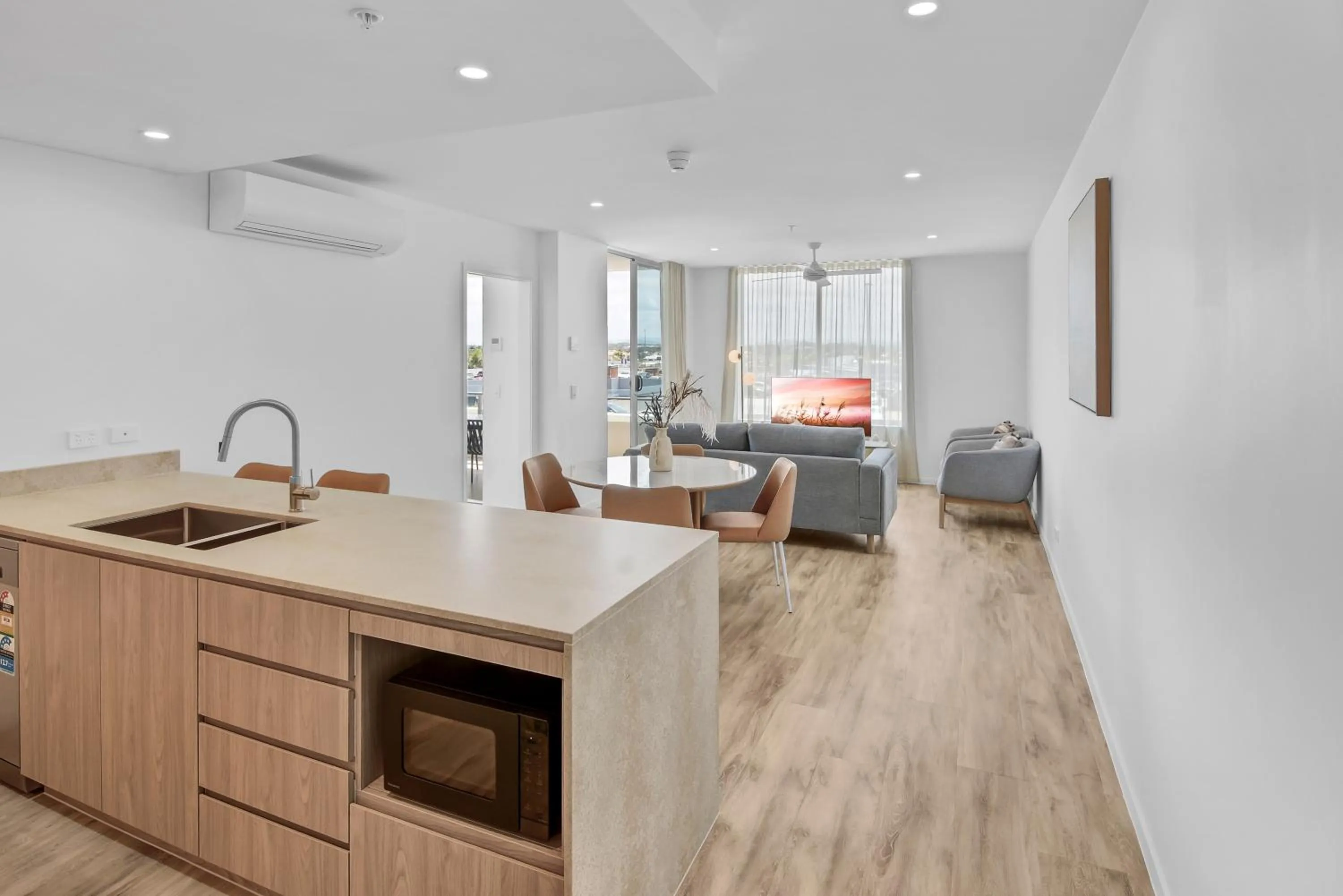 Seating area in Lowanna Beach Resort Kawana