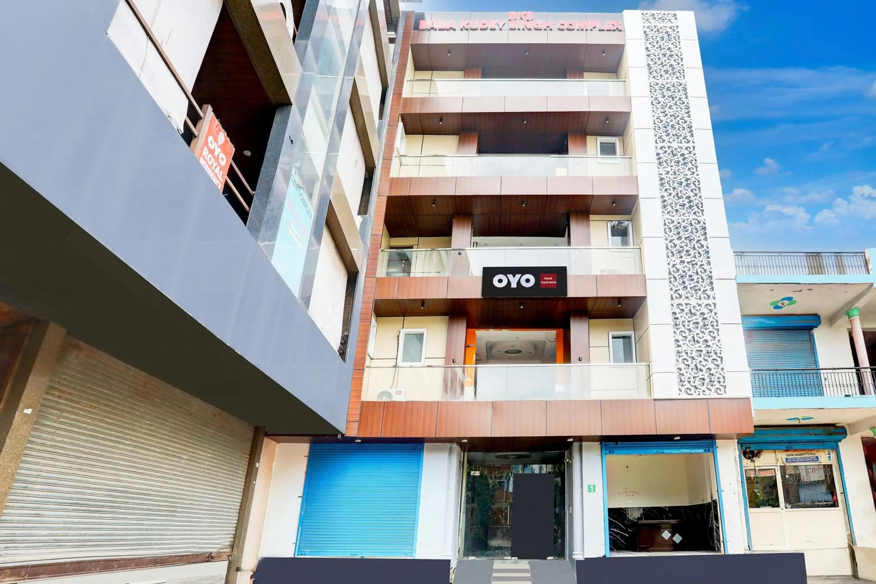 Hotel O Royal Stone