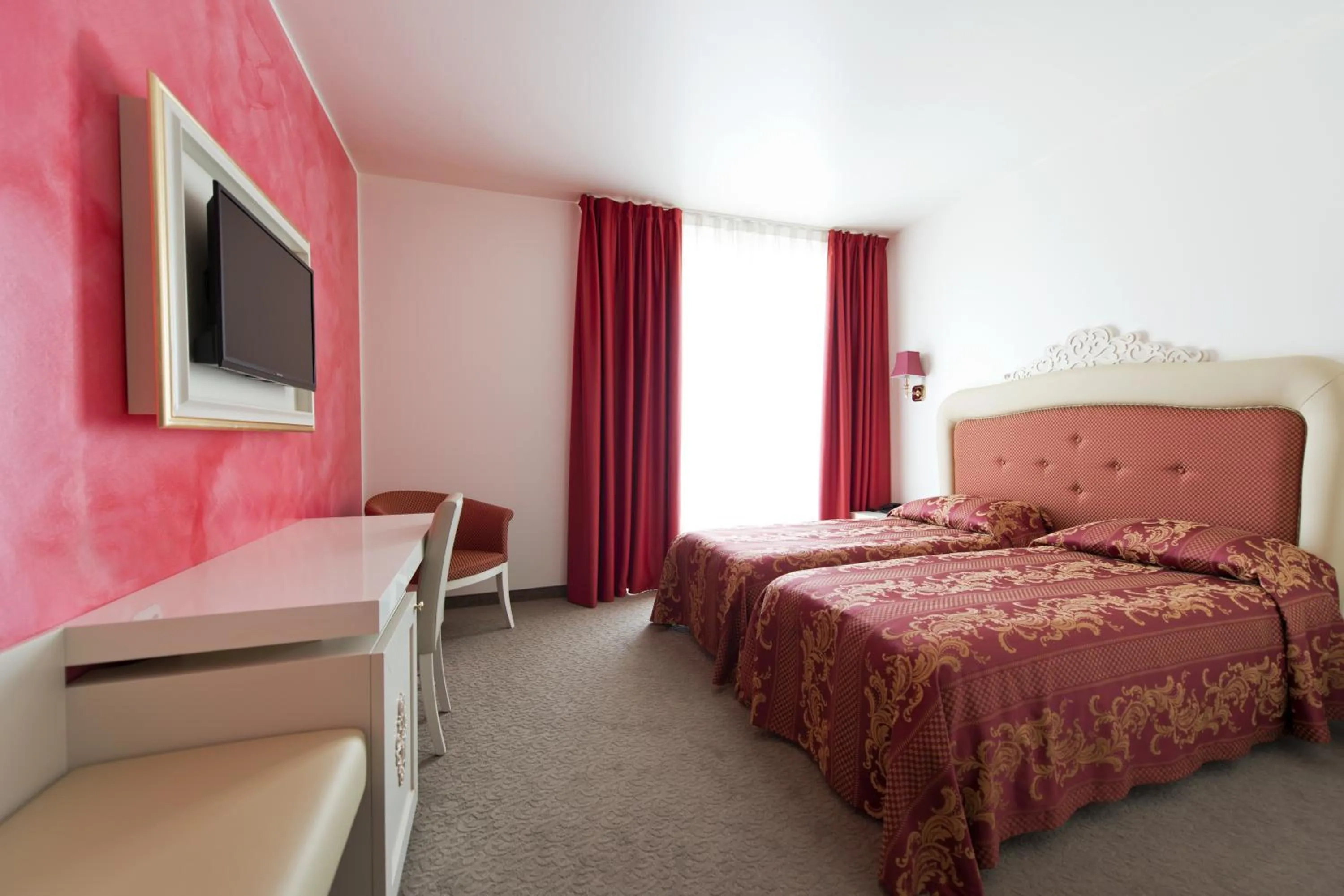 Day, Bed in Palace Hotel & SPA La CONCHIGLIA D' ORO