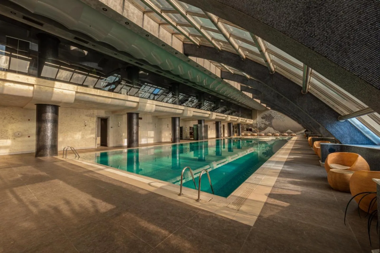 Swimming pool in Green City Hotel