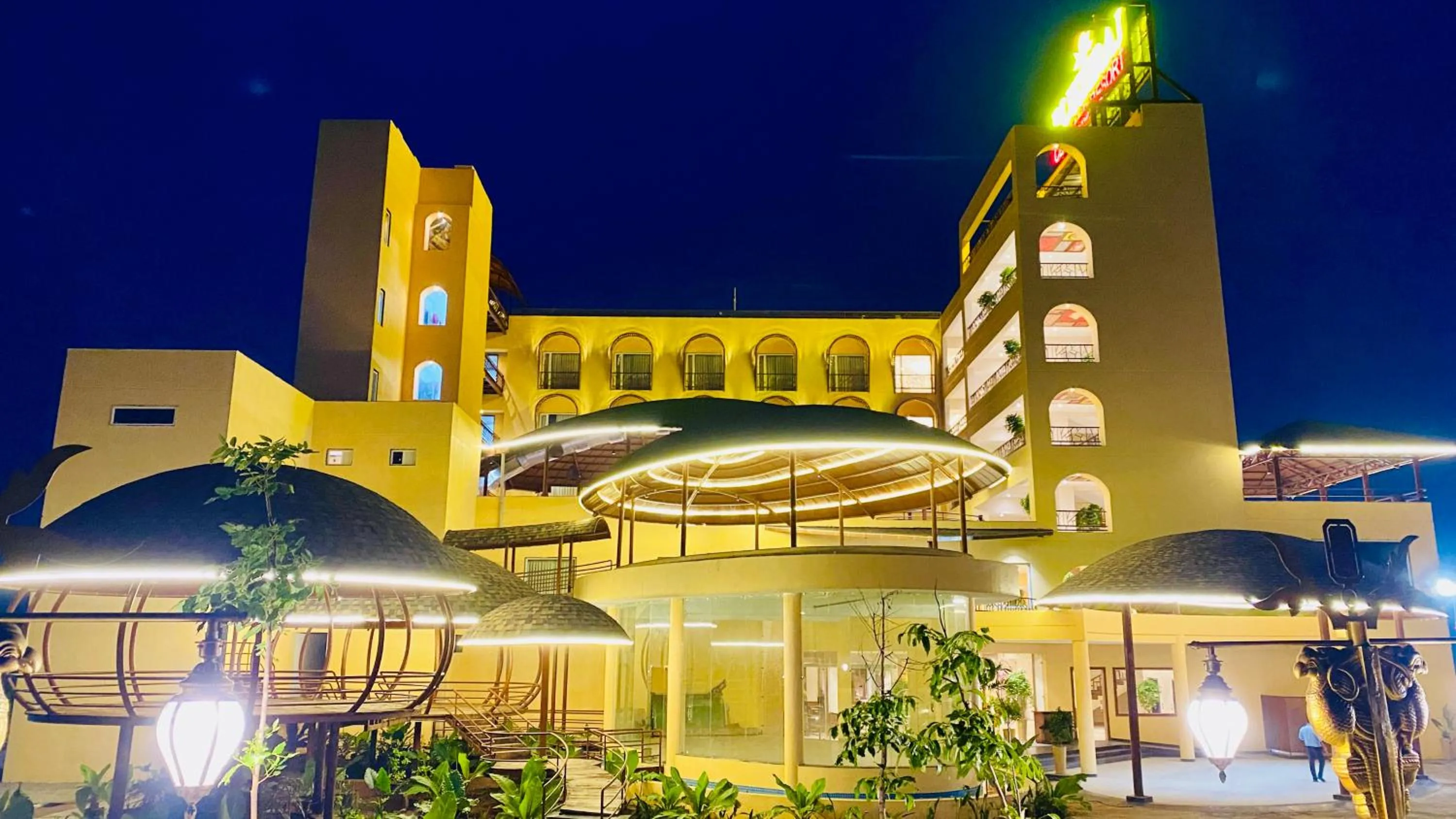Pukhraj Club And Resort