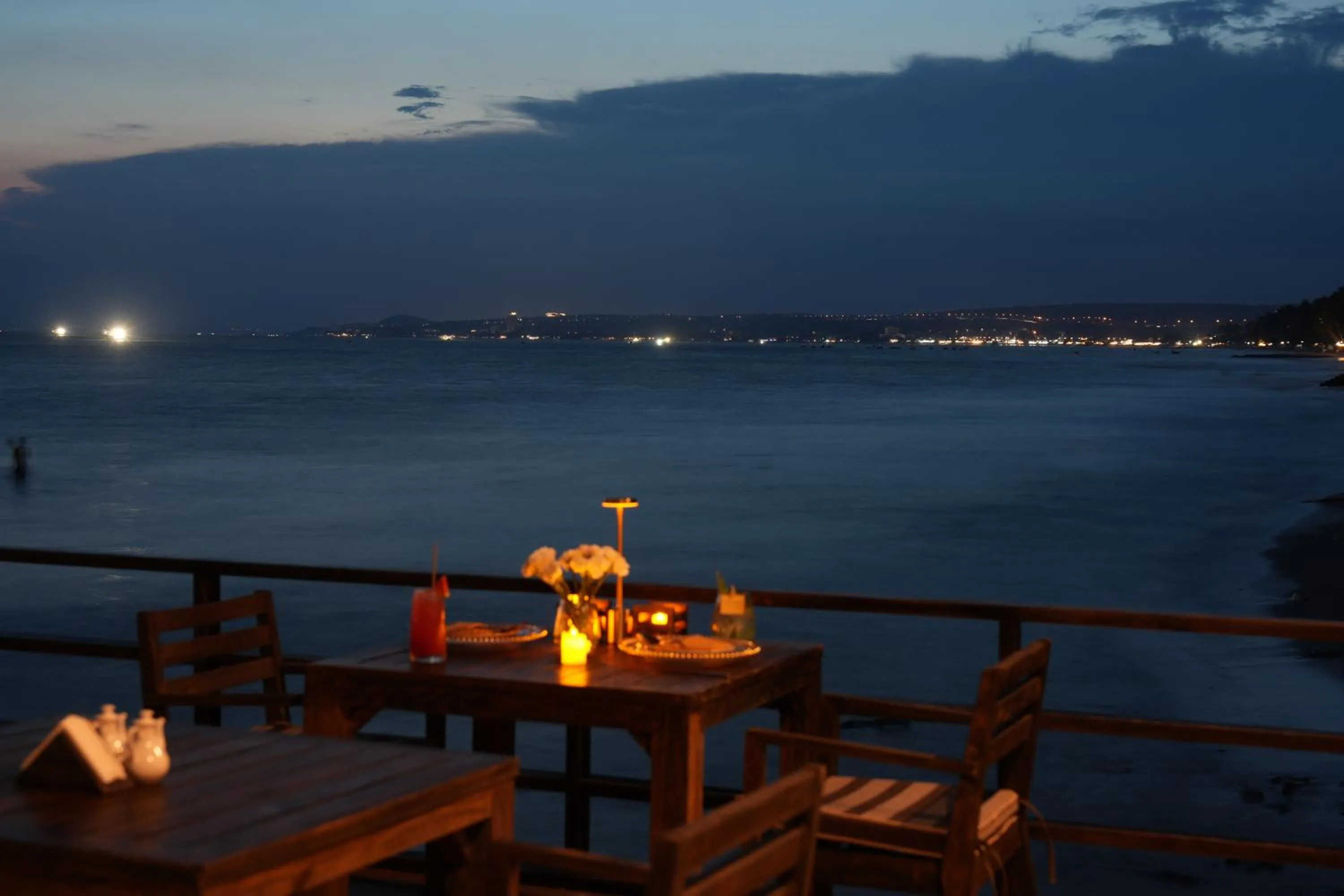 Restaurant/places to eat in De' Tuva Resort Mui Ne