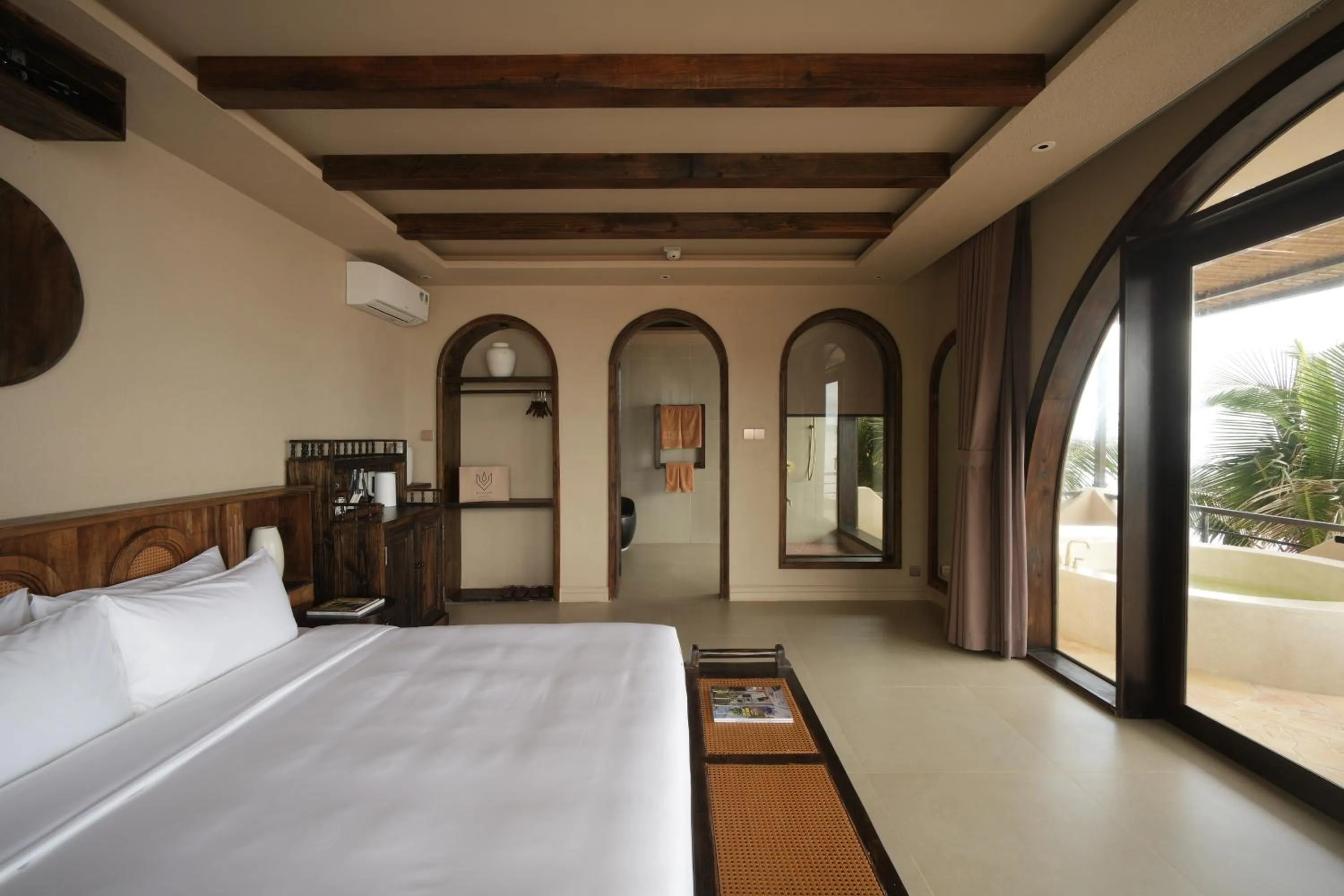 Photo of the whole room, Bed in De' Tuva Resort Mui Ne