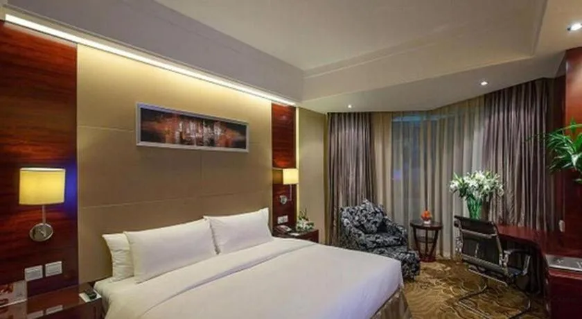 Bed in Sichuan Jinjiang Hotel