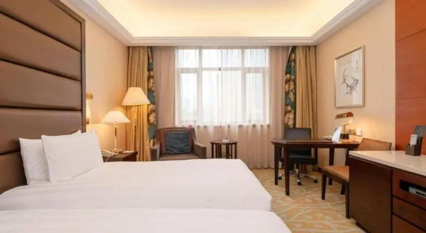 Bed in Sichuan Jinjiang Hotel