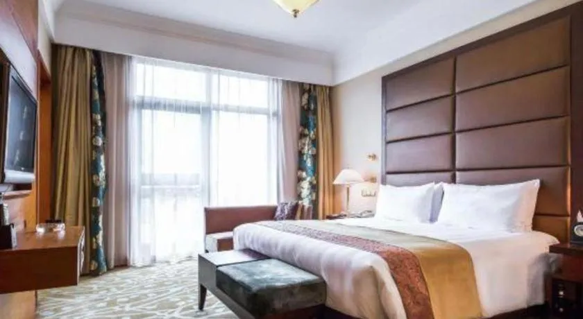 Bed in Sichuan Jinjiang Hotel