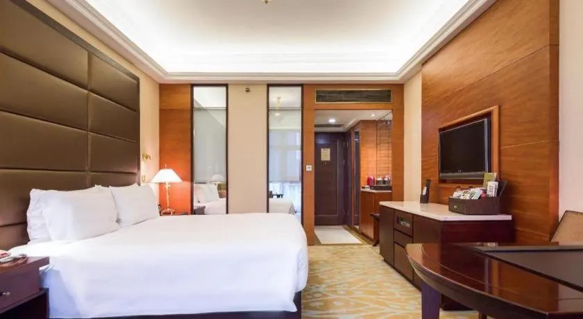 Bed in Sichuan Jinjiang Hotel