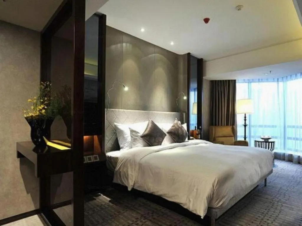 Bed in Sichuan Jinjiang Hotel