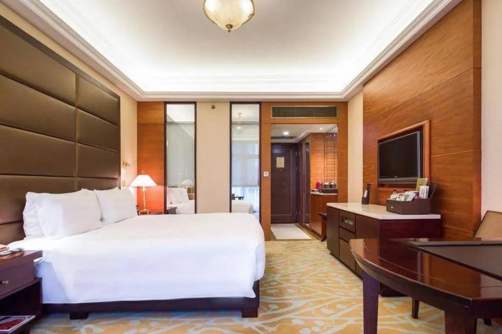 Bed in Sichuan Jinjiang Hotel