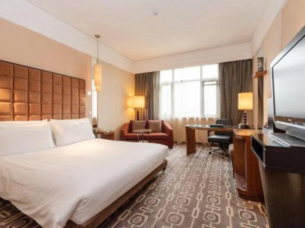 Bed in Sichuan Jinjiang Hotel