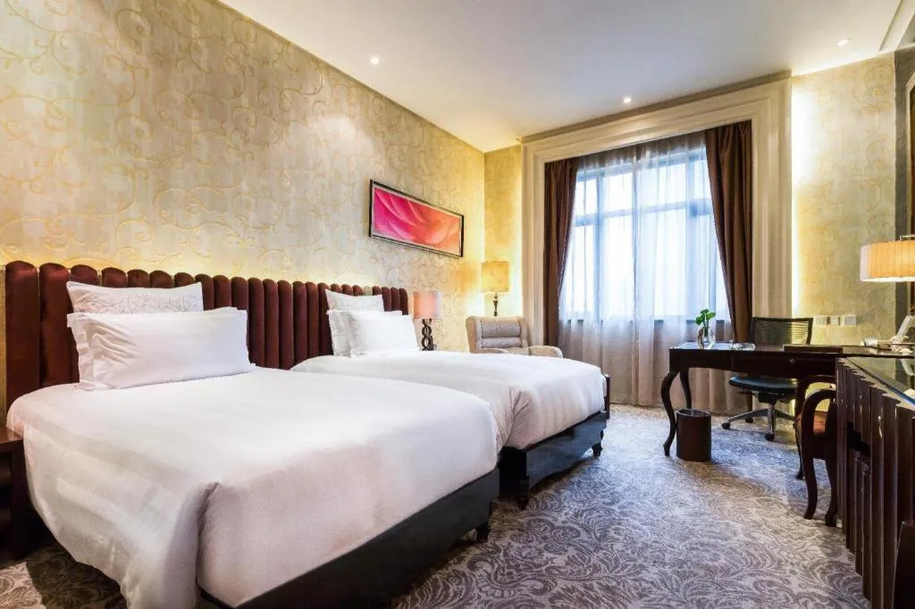 Bed in Sichuan Jinjiang Hotel