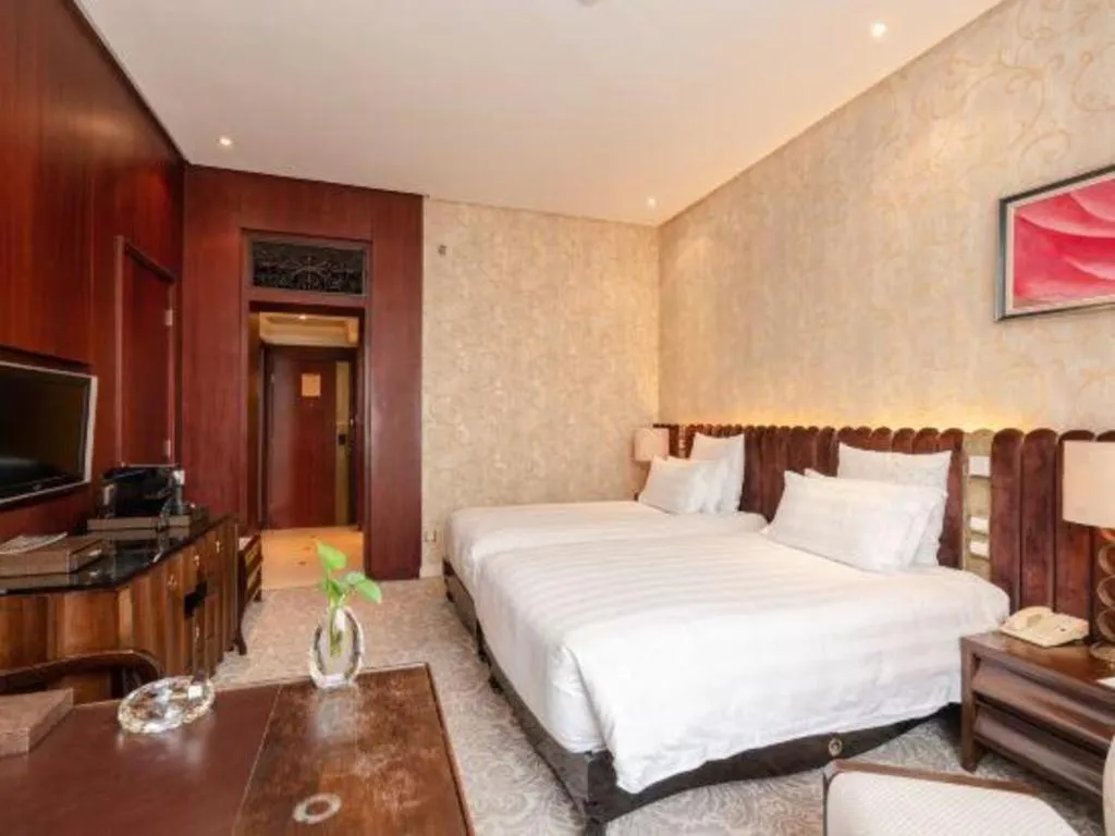 Bed in Sichuan Jinjiang Hotel