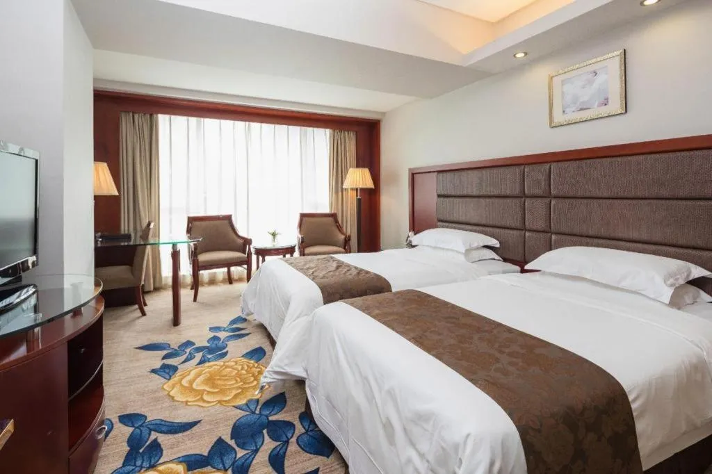 Bed in Shenzhen Hongfeng Hotel (Luohu Branch)