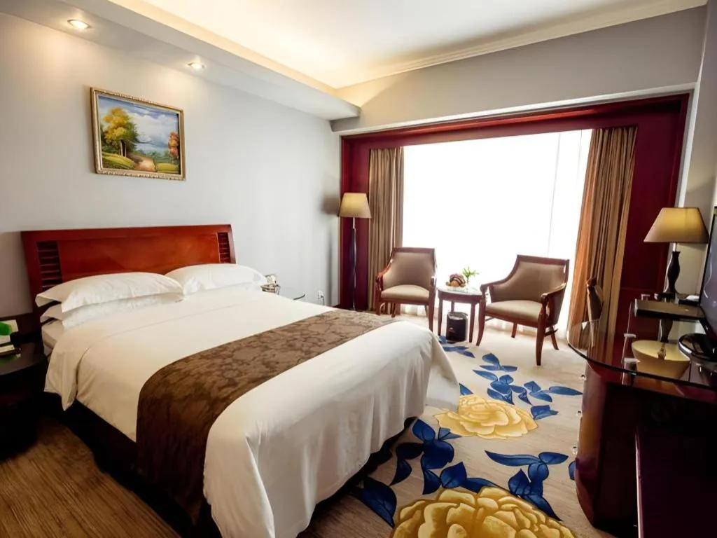 Bed in Shenzhen Hongfeng Hotel (Luohu Branch)