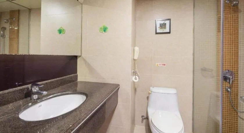 Shenzhen Hongfeng Hotel (Luohu Branch)