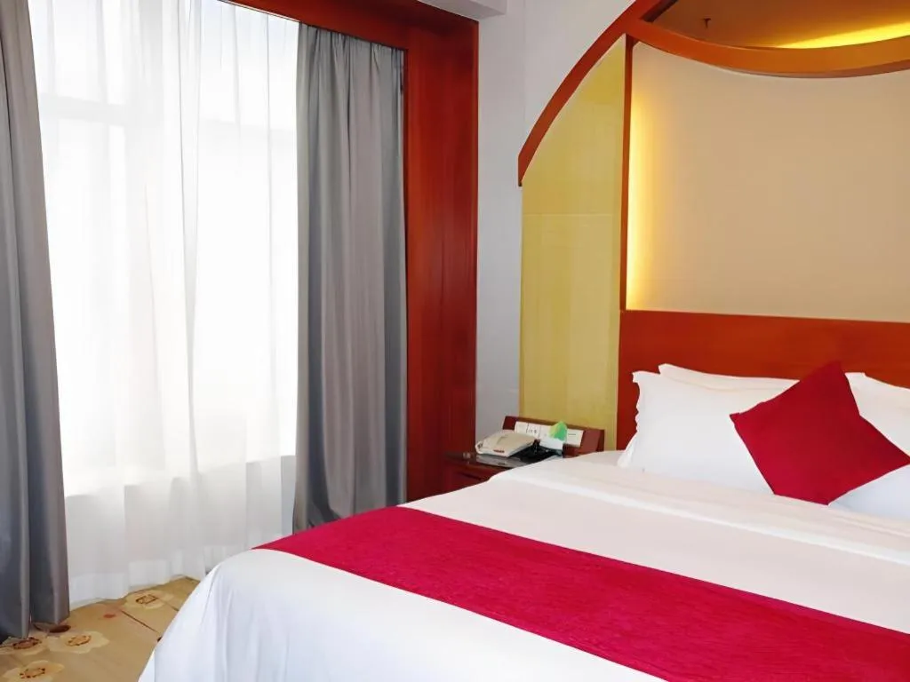 Bed in Shenzhen Hongfeng Hotel (Luohu Branch)
