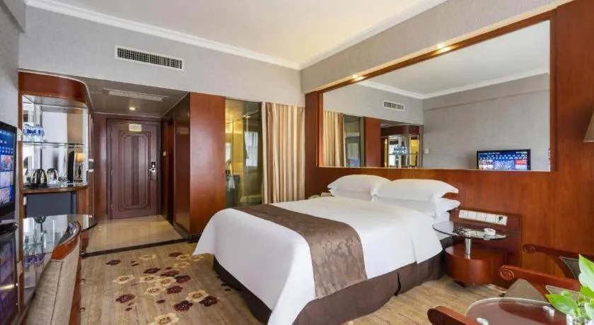 Bed in Shenzhen Hongfeng Hotel (Luohu Branch)