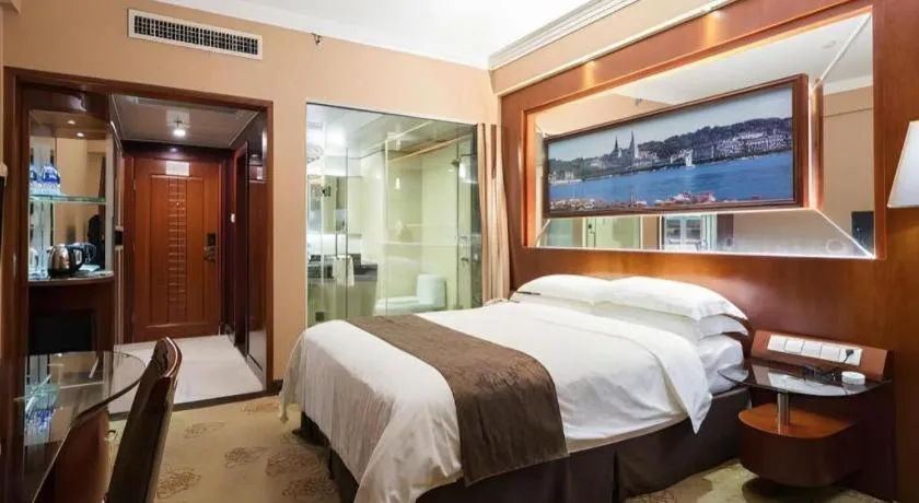 Bed in Shenzhen Hongfeng Hotel (Luohu Branch)