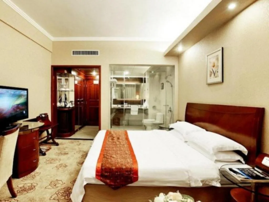 Bed in Shenzhen Hongfeng Hotel (Luohu Branch)