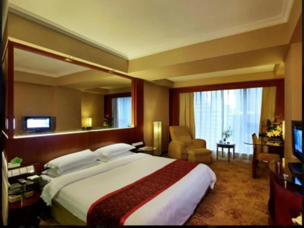 Bed in Shenzhen Hongfeng Hotel (Luohu Branch)