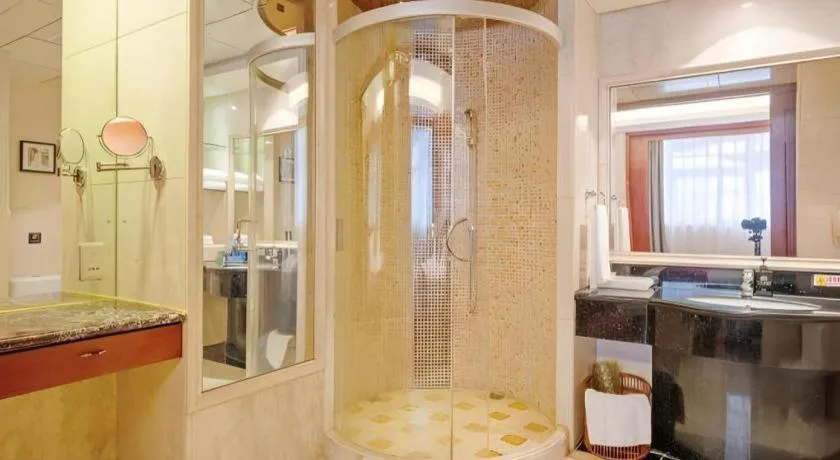 Shenzhen Hongfeng Hotel (Luohu Branch)