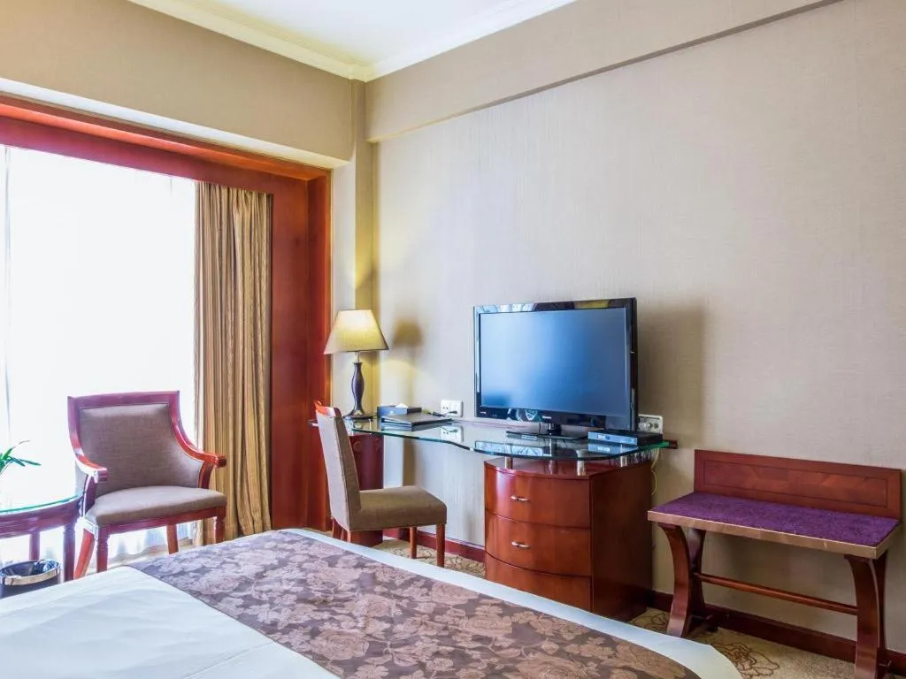 Bed in Shenzhen Hongfeng Hotel (Luohu Branch)