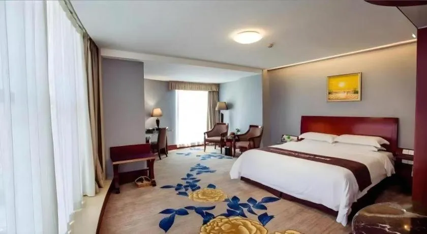 Bed in Shenzhen Hongfeng Hotel (Luohu Branch)