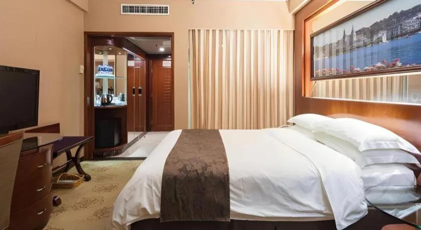 Bed in Shenzhen Hongfeng Hotel (Luohu Branch)