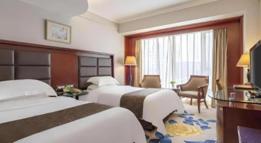 Bed in Shenzhen Hongfeng Hotel (Luohu Branch)