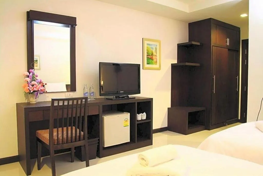 Bed in The White Pearl Hotel