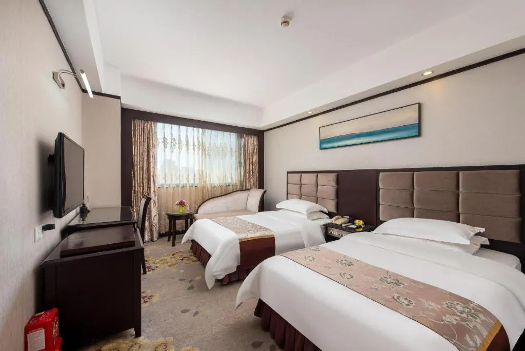 Bed in Overseas Chinese Hotel