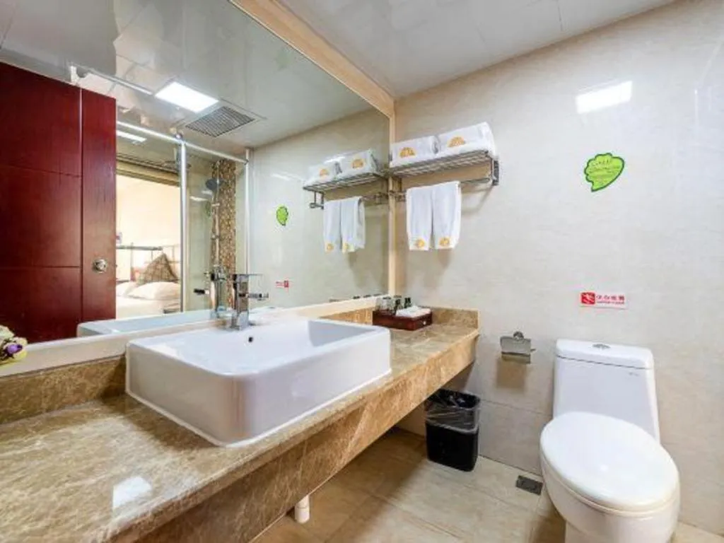 Overseas Chinese Hotel