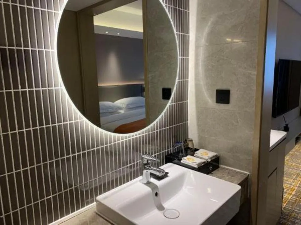 Overseas Chinese Hotel